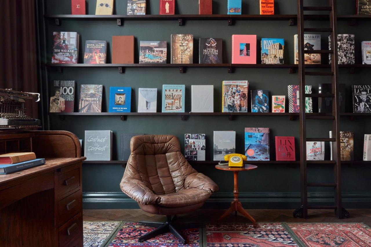 Hotel Pulitzer Amsterdam Esterno foto Library at the Embassy of the Republic of Korea in London