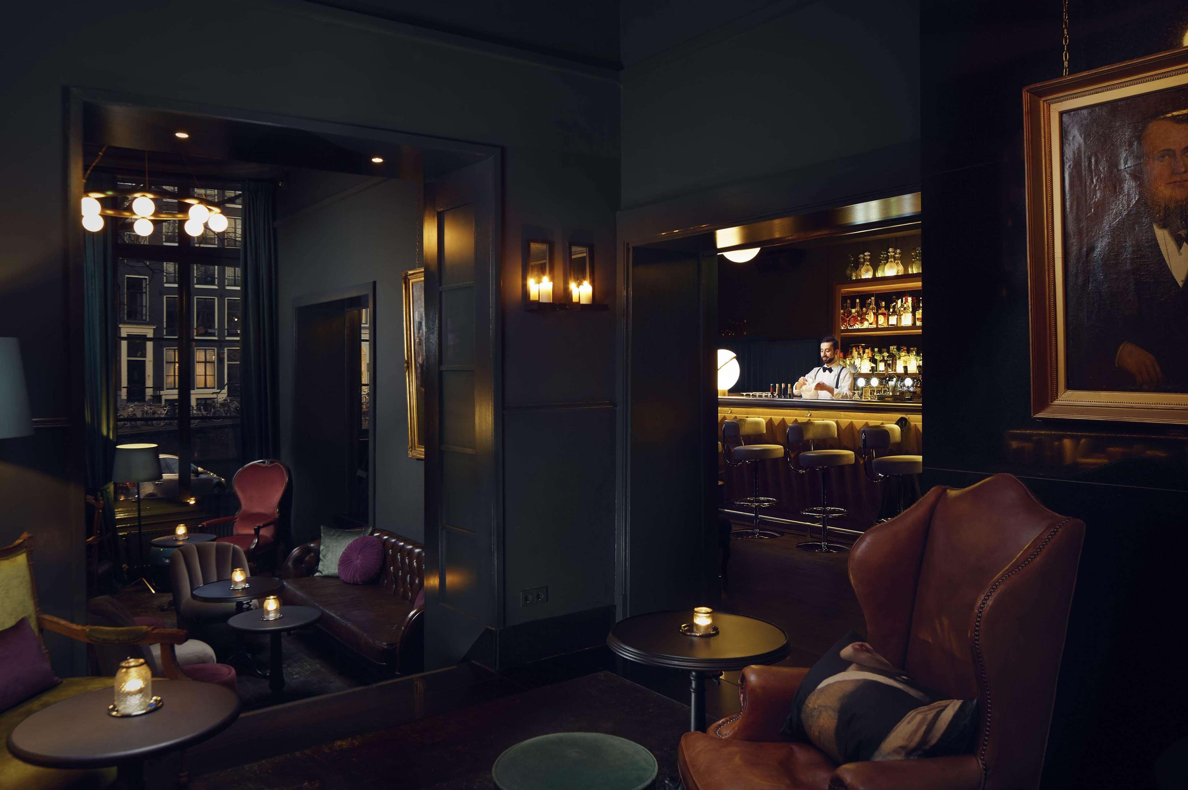 Hotel Pulitzer Amsterdam Esterno foto The bar at the London Edition