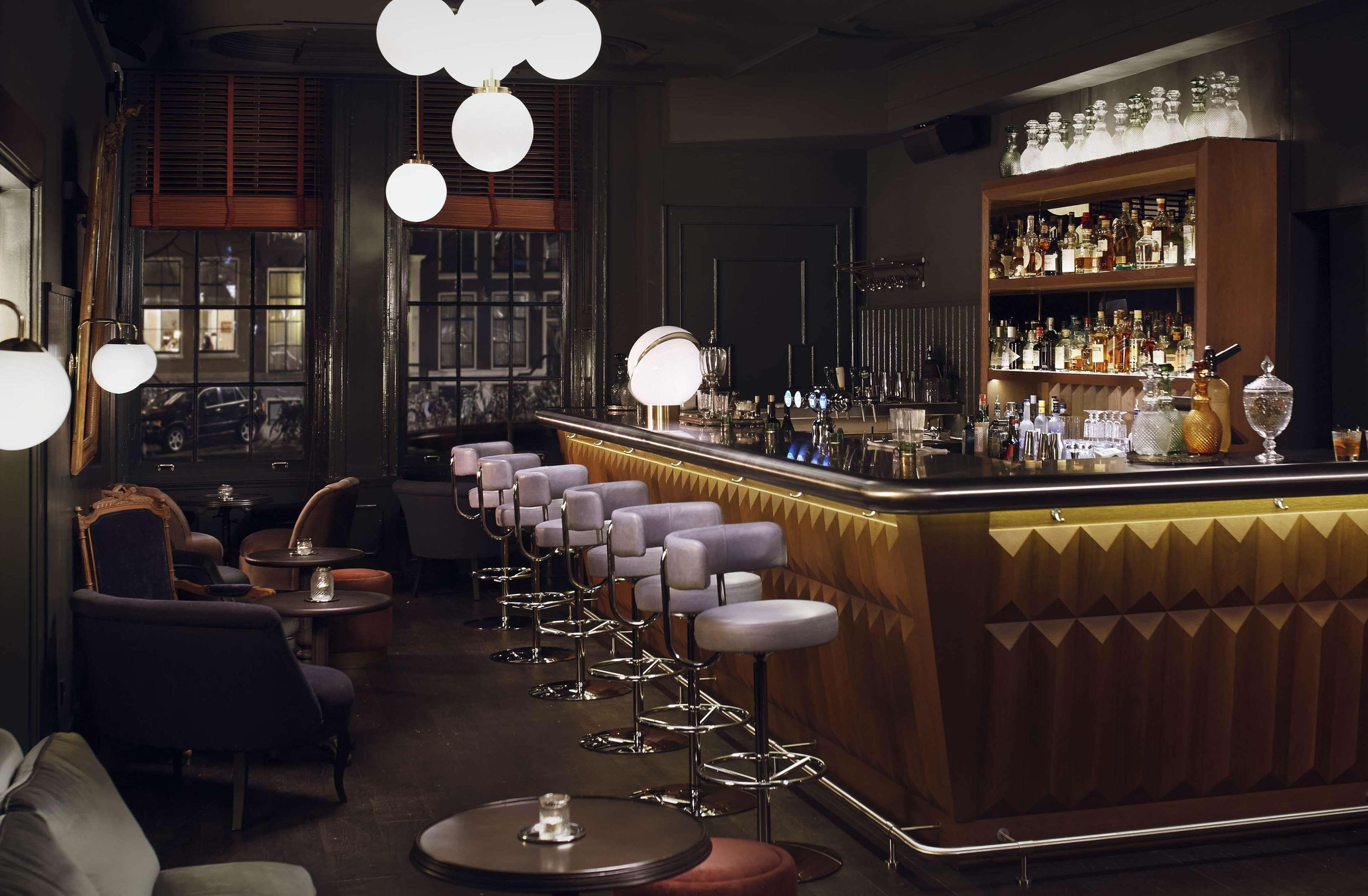 Hotel Pulitzer Amsterdam Esterno foto The bar at the London Edition
