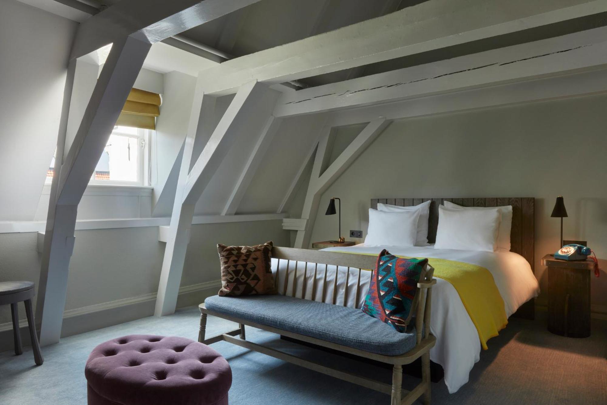 Hotel Pulitzer Amsterdam Esterno foto A bedroom at the hotel
